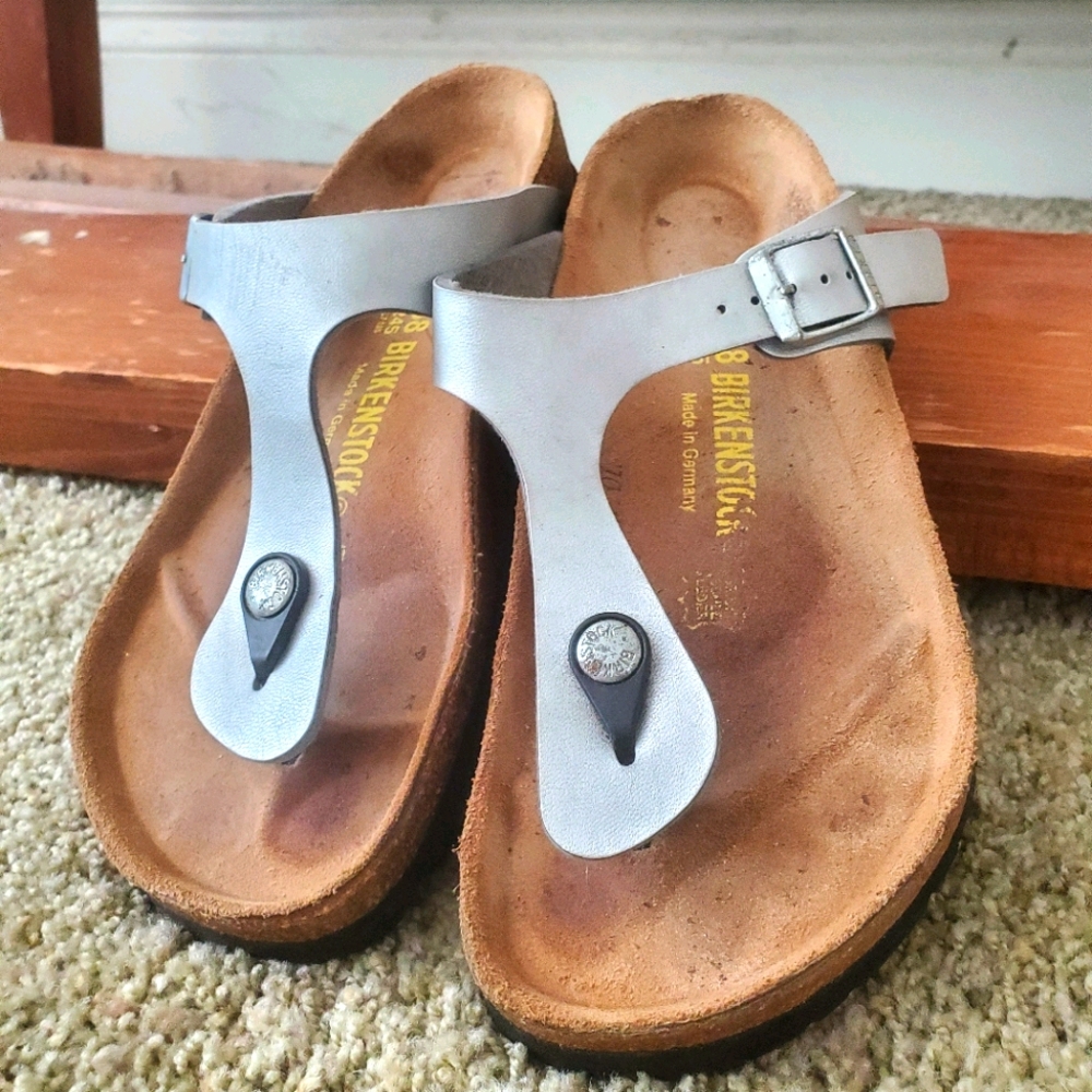 Size 38 silver birkenstock gizeh, lightly used